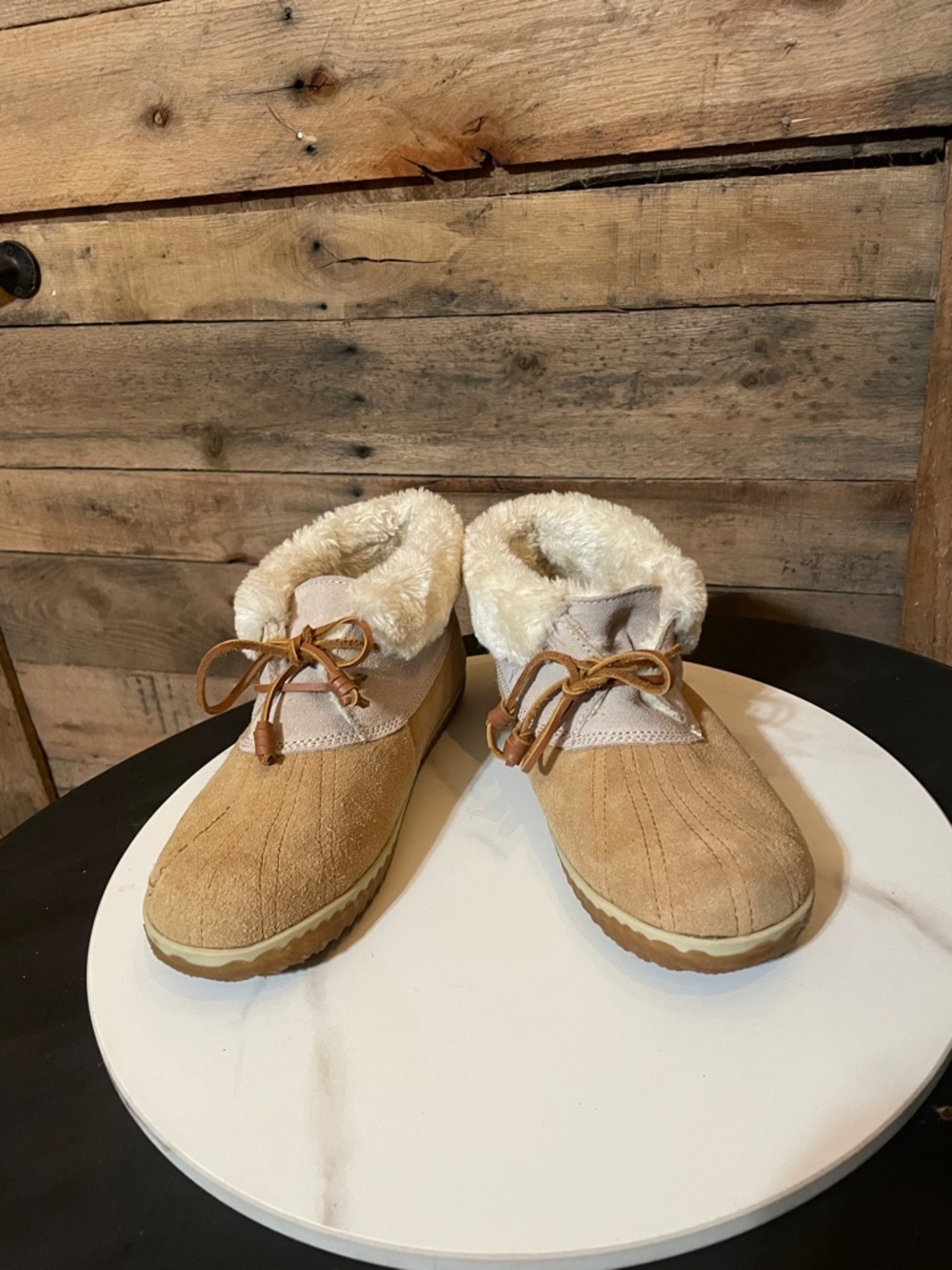 Sperry Tan Suede Faux Fur Lined Moccasin Slippers